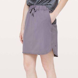 EUC Lululemon On The Fly Skirt *21" Size 4 Magnum